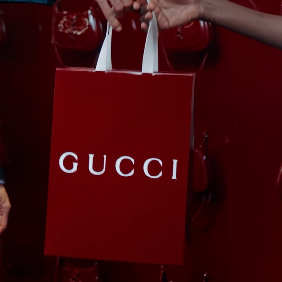 GUCCI Reusable Shopping Gift Bag - Picture 1 of 3
